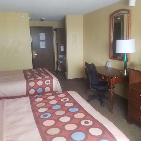 Super 8 By Wyndham Casper East/Evansville Exterior photo