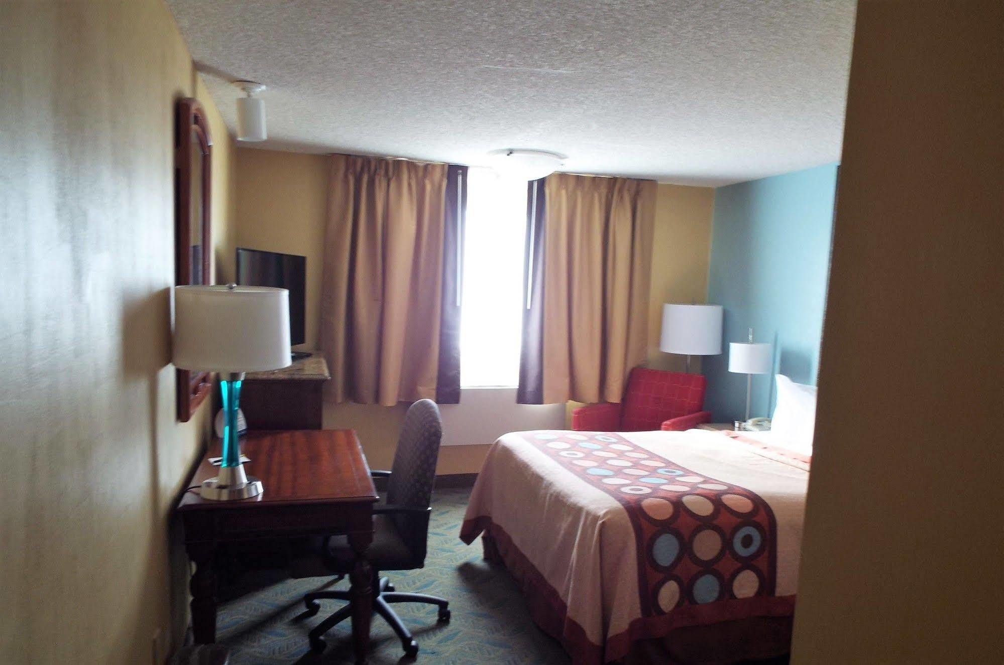 Super 8 By Wyndham Casper East/Evansville Exterior photo